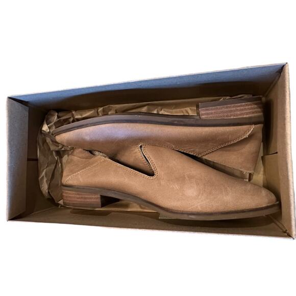 Lucky Brand Cahill Women’s 7.5 Natural Leather Super Soft Flats - Picture 7 of 8